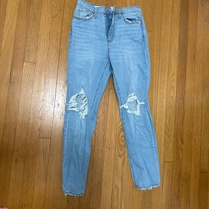 Universal Thread Light Blue Distressed Ankle Jeans
